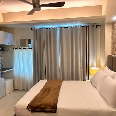 Cozy Cove At Stamford Executive Residences